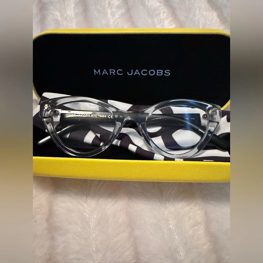 Marc Jacobs Chic Cat-Eye Glasses